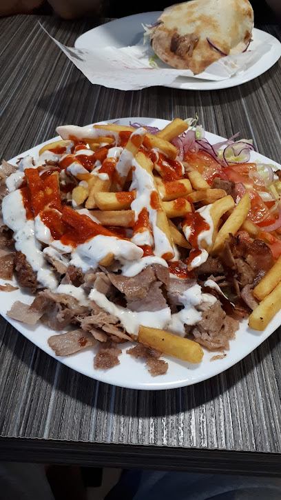 Istanbul Pizza Kebap Burger Grill-Kebab-Fast food-Biella-Biella