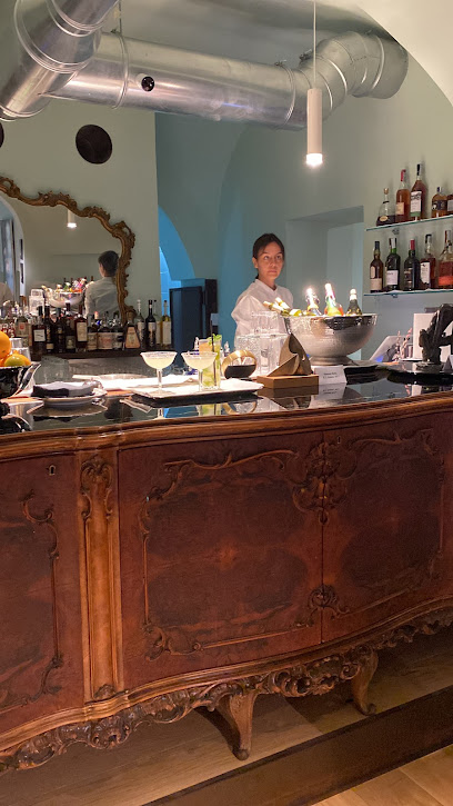 Guzmán Gallery Art & Drinks-Ristorante-Cagliari-Cagliari